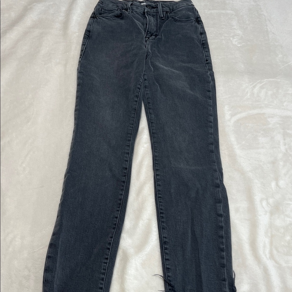 ✨ Good American Slim Raw Hem Skinny Jeans — Size 0 (EUC) - Picture 2 of 10